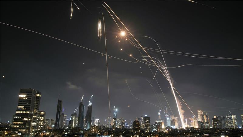 Iron Dome im Einsatz: Israel fängt iranische Raketen ab