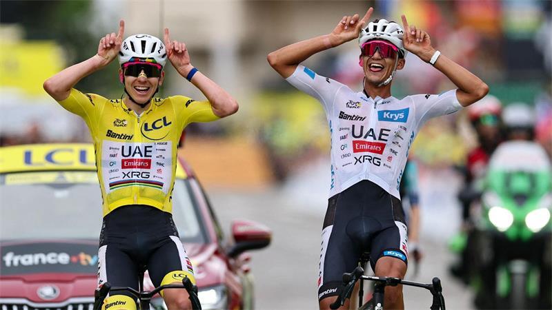 Cyclassics-Ticker: 70-Jähriger stirbt beim Jedermann-Rennen Isaac del Toro (rechts) wird auch „der kleine Stier“ genannt.