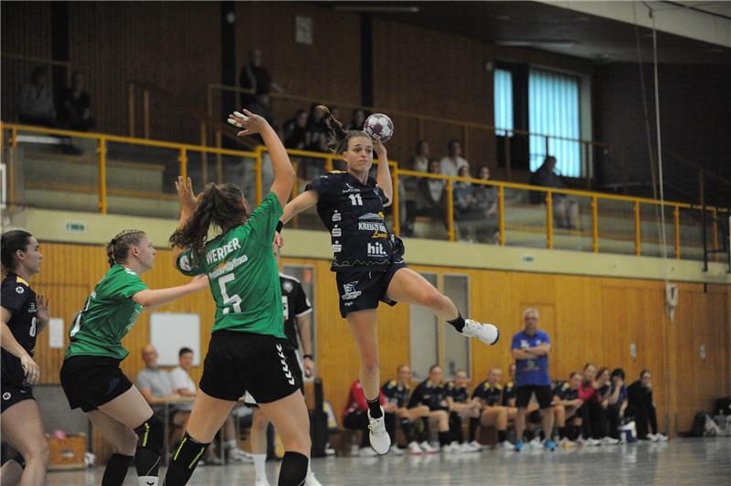 BSV gewinnt Testspiel-Auftakt gegen Werder Bremen Isabelle Dölle und der BSV gewannen vor 35 Zuschauern in Hollenstedt. Foto: Scholz