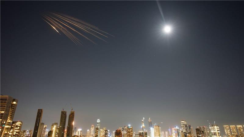 Israel wird vom Iran aus weiterhin mit Raketen beschossen.