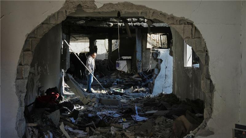 Israelischer Angriff zerstört Wohnhaus in zentralem Gazastreifen