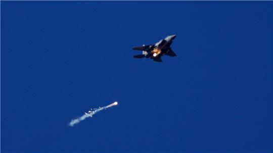 Israels Luftwaffe setzt ihre Angriffe im Iran fort. (Archiuvbild) 