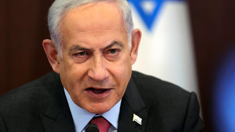 Israels Regierungschef Benjamin Netanjahu spricht eine drastische Warnung an die Hisbollah aus.