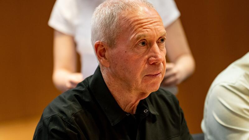Israels Verteidigungsminister: „Wir werden sie eliminieren“ Israels Verteidigungsminster Joav Galant bei einem Treffen mit dem deutschen Verteidigungsminister Pistorius.