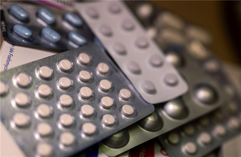 Apotheker und Arzt warnen: Diese Medikamente machen Sonnenbrand Ist der Wirkstoff in bestimmten Medikamenten sehr UV-Lichtempfindlich hat das Auswirkungen bei der Einnahme. Symbolfoto: dpa