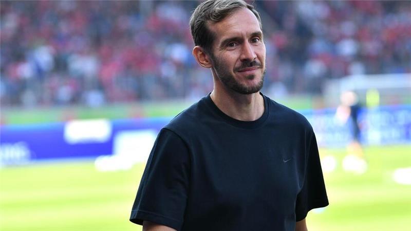 Schusters Kindheitserinnerungen an Werder Ist mit dem SC Freiburg am Samstag in Bremen zu Gast: Trainer Julian Schuster.