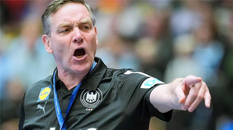 Ist mit den bisherigen WM-Leistungen der deutschen Handballer nicht zufrieden: Bundestrainer Alfred Gislason.