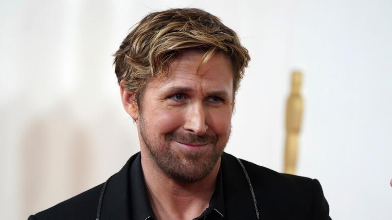 Ryan Gosling: Swift hat mir geholfen, mich von Ken zu lösen Ist nach eigenen Angaben ein Fan von dem Song „So Long, London“ von Taylor Swift: Schauspieler Ryan Gosling.