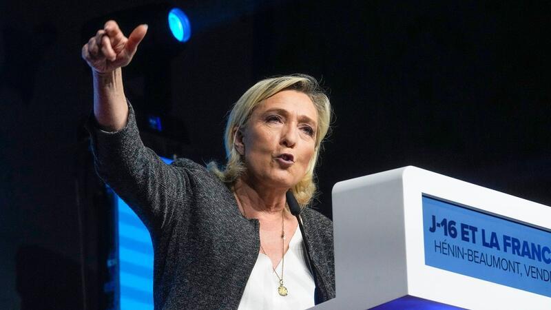 Le Pen zeigt sich offen für Zusammenarbeit mit Meloni Ist sich mit der italienischen Ministerpräsidentin Giorgia Meloni in in den wesentlichen Fragen einig: Marine Le Pen.