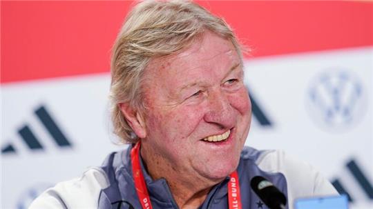 Ist vor dem Spiel gegen Wales zuversichtlich: Interims-Bundestrainer Horst Hrubesch.