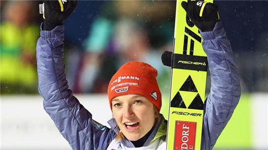 Ist zurück in der Skisprung-Weltspitze: Katharina Schmid.