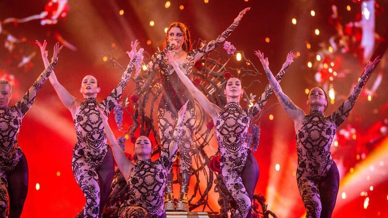 Der lange Schatten von Gaza beim ESC Italiens Beitrag von Angelina Mango (M) erntete großen Beifall und dürfte allmählich als einer der Favoriten gelten.