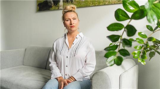 Izabella Lapysz fordert Aufklärung nach nächtlicher Busaktion nach Stubben. Ihre beiden Kinder strandeten dort auf der Rückfahrt nach Bremerhaven in der Nacht von Freitag auf Samstag.