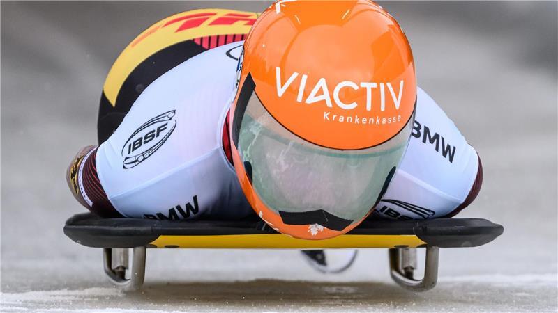 Wer gewinnt bei Olympia Gold für Deutschland? Jacqueline Pfeifer sicherte sich bei der Premierenfahrt den Sieg auf der neuen Bahn in Cortina.