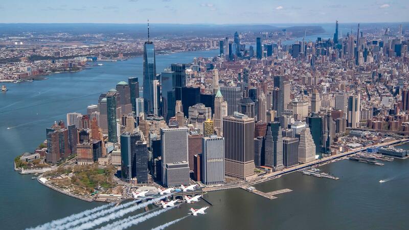 Jahrhundertelang war die Insel Manhattan überwachsen von dichtem Wald, in dem Algonkin-Ureinwohner lebten.