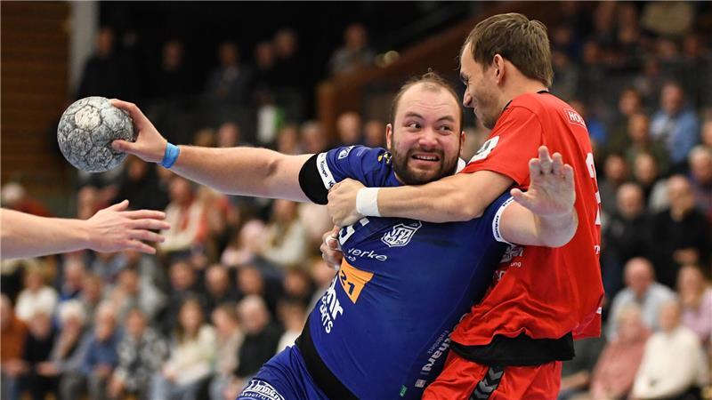 Schröder-Festspiele: VfL Fredenbeck zeigt Topleistung gegen Favoriten Jakob Ritscher hat viel Platz am Kreis und trifft fünf Mal.