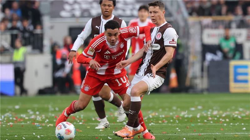 Jamal Musiala im Spiel beim FC St. Pauli.