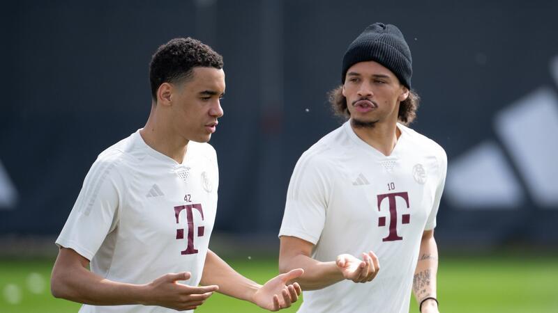 Musiala und Sané: Alarmierende Nachrichten für Nagelsmann Jamal Musiala (l) und Leroy Sané sind kurz vor der EM beide körperlich angeschlagen.