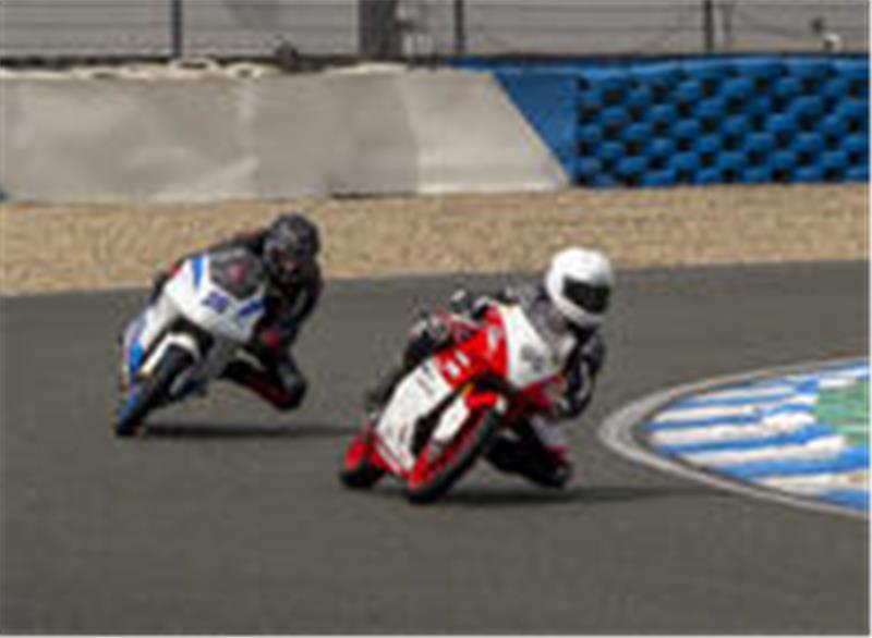 Jan Drewes (links) ist zufrieden mit seinem Start in die EM.