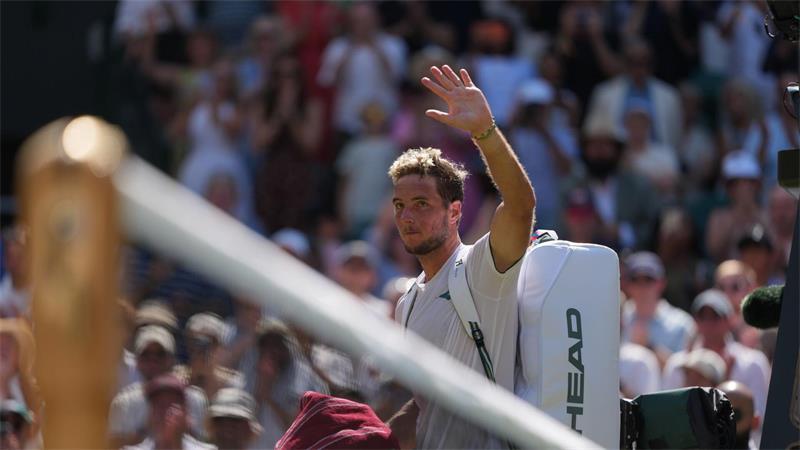 Zverev mit Ansage in erstes Viertelfinale - Kein Struff-Coup Jan-Lennard Struff verabschiedet sich aus Wimbledon.