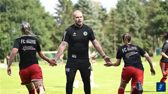 Jan-Marc Bahrenburg sammelte bisher im Damen- und Jugendbereich Erfahrung als Trainer.