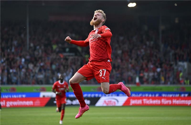 Jan-Niklas Beste erzielte Heidenheims 1:0 gegen Union Berlin.