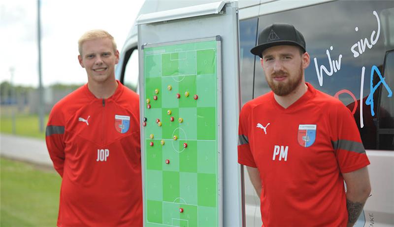 Jan-Ole Patjens (links) und Phillip Müller gehören der diesem Sommer zum Betreuerstab bei D/A. Foto: Berlin