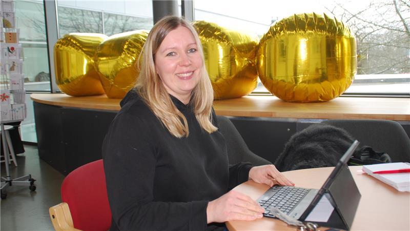 Jana Lorenz freut sich über das große Interesse und koordiniert die Berufsorientierung für Schüler und Betriebe