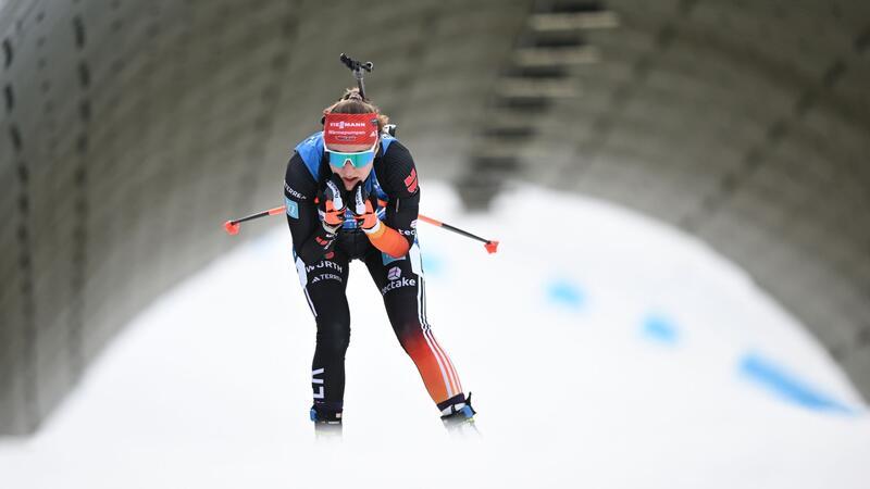 Deutsche Biathletinnen ohne Podest im Sprint Janina Hettich-Walz erreichte beim Sprint in Canmore als einzige Deutsche die Top Ten.
