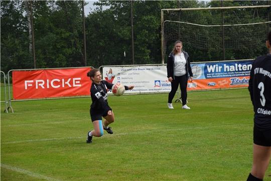 Janina von der Lieth spielte stark in der Abwehr des MTV Wangersen. Foto: Bartsch
