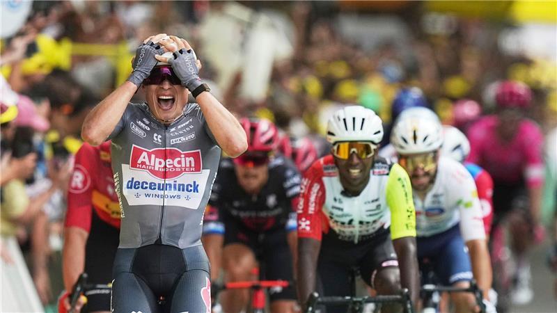 Philipsen-Sprint ins Gelbe Trikot - Mäßiger Red-Bull-Auftakt Jasper Philipsen gewann die Auftaktetappe der Tour de France.
