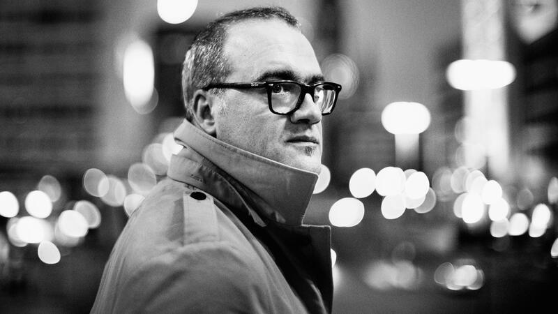 Jazz-Größe Jeff Cascaro musiziert bei der Feier des Fördervereins im Stadeum.