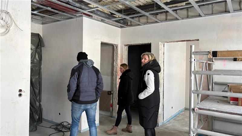 Mitten in Nottensdorf: Wie Familie Bremer ein altes Bauernhaus rettet Jede freie Minute steckte die Familie in das Bauprojekt.