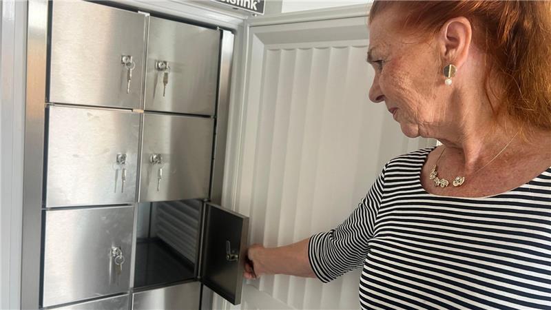 Neue WG für Senioren startet 2026 auf Sylt Jeder Bewohner der Alten-WG auf Sylt bekommt ein eigenes Fach im Kühlschrank.