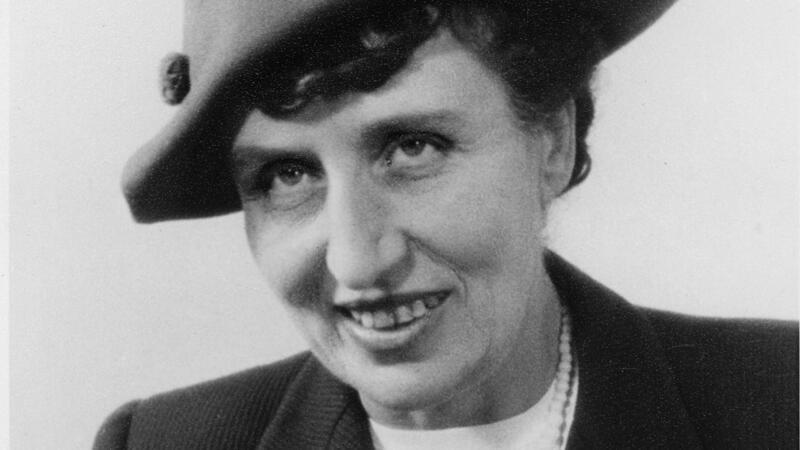 Jella Lepman im Exil in London um 1945.