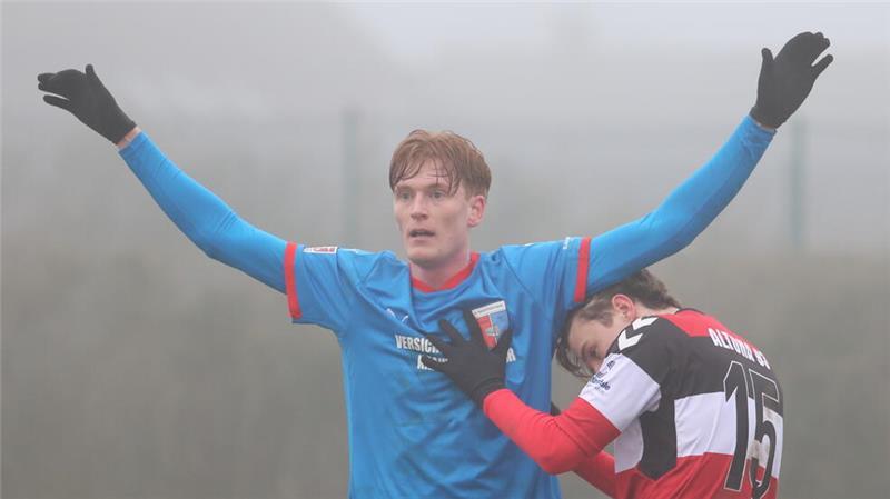 Jelldrik Dallmann hat den Torriecher. Im Testspiel gegen Altona 93 trifft er zwei Mal.