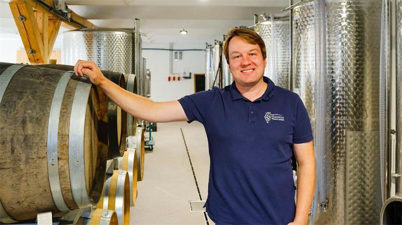 Weinbau im Norden - Nische mit Potenzial Jensens haben ein weiteres Standbein für den familiengeführten Betrieb gesucht.