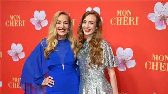 Jerry Hall und Elizabeth Jagger freuen sich aufs gemeinsame Weihnachtsfest.