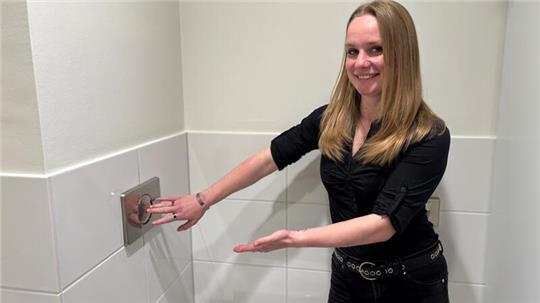 Jessica Illies hat gemeinsam mit zwei anderen Auszubildenden ein Konzept für eine WC-Spülung mit Regenwasser entwickelt.