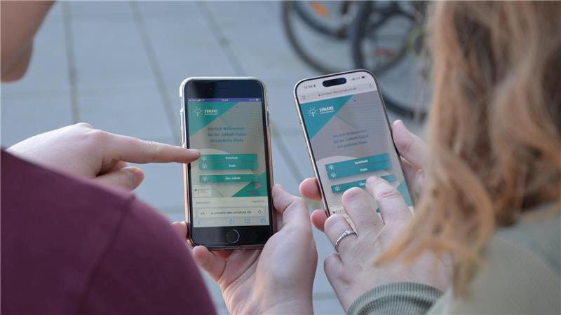 Digitale Rallye mit schlauem Igel für kleine und große Tüftler Jetzt gibt es die digitale MINT-Rallye auch für die Buxtehuder Innenstadt. Möglich machte es das Projekt „Jugend Macht MI(N)T.
