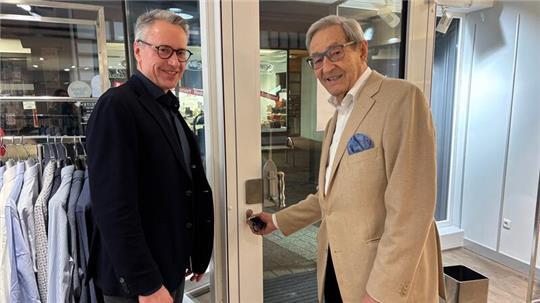 Jetzt ist endgültig Schluss: Ulf Brokelmann und sein Vater Hermann haben gemeinsam das Geschäft abgeschlossen.