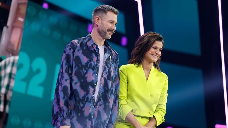 Ex-Nationalspieler Max Kruse zieht bei „Big Brother“ ein Jochen Schropp und Marlene Lufen führen wie in den vergangenen Jahren durch die neue Staffel „Promi Big Brother“