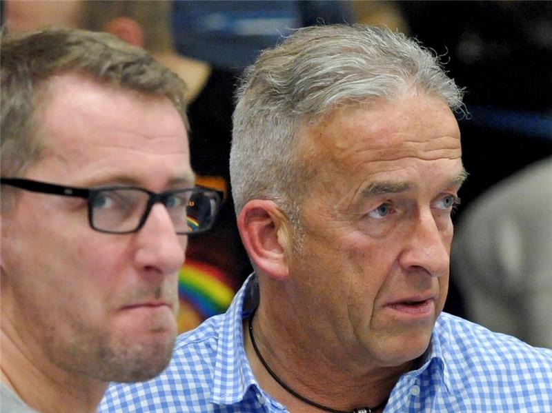 Handball: Jörg Neumann wechselt nach Fredenbeck Jörg Neumann (rechts). Foto Jürgens