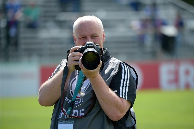 Jörg Struwe ist ein leidenschaftlicher Sportfotograf. Foto: Elsen