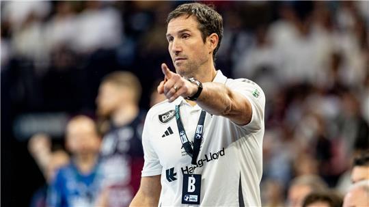 Jörgensen ist nach Spielmacher Elias Kofler der zweite Zugang für HSVH-Trainer Torsten Jansen.