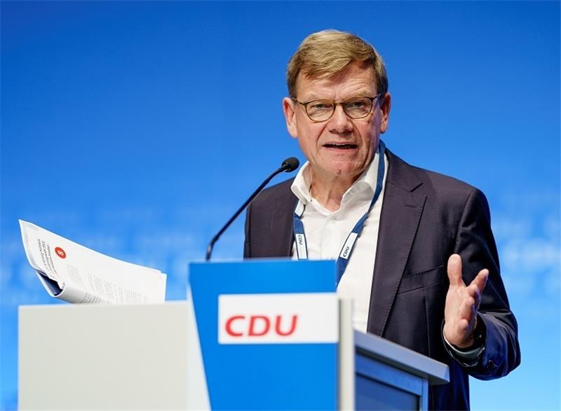 Johann Wadephul (CDU), Mitglied des Bundestags, spricht beim Landesparteitag der CDU Schleswig-Holstein. Foto: Axel Heimken/dpa