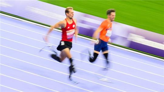 Johannes Floors gewinnt Silber in Paris.