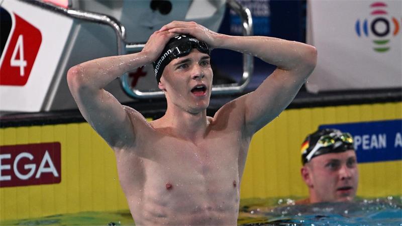 Johannes Liebmann verblüfft die Schwimm-Welt.