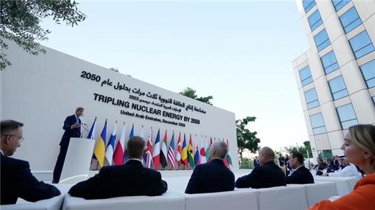 John Kerry ist Sondergesandter des US-Präsidenten für Klimafragen. Hier bei einer Veranstaltung auf dem UN-Klimagipfel COP28 in Dubai.