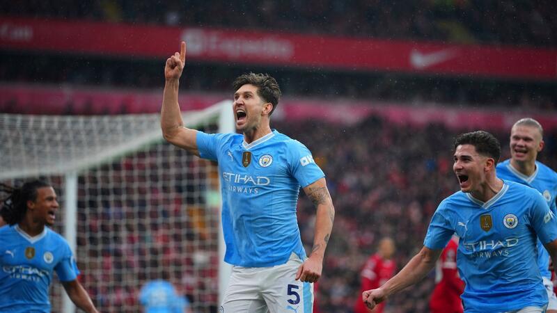 John Stones brachte City nach einem Eckball in Führung.